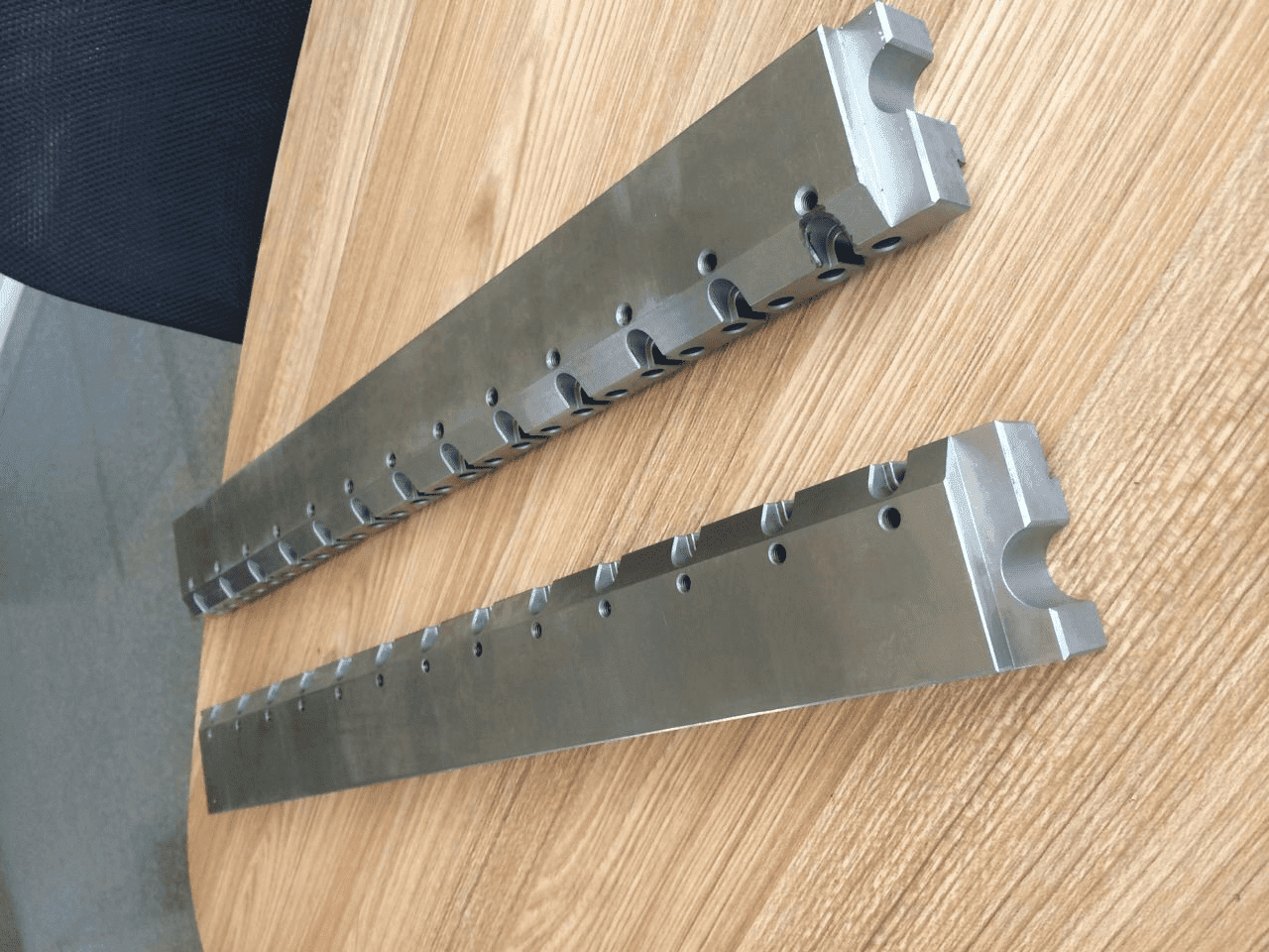 2x3R-200.49J-1, 2x3R-200.3J-1 refe