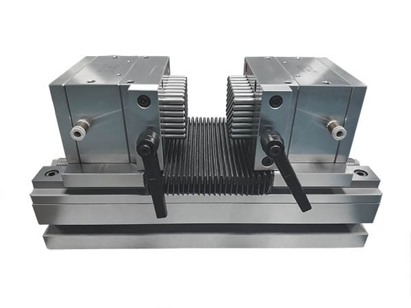 RHS Flexible Tooling Self Centering Vise