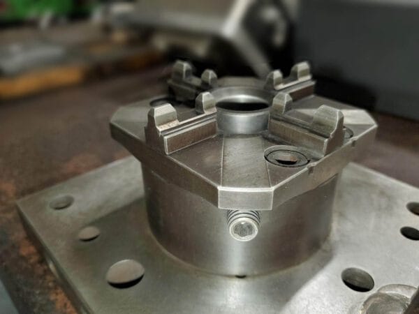 Erowa OEM Manual chuck with Base Plate